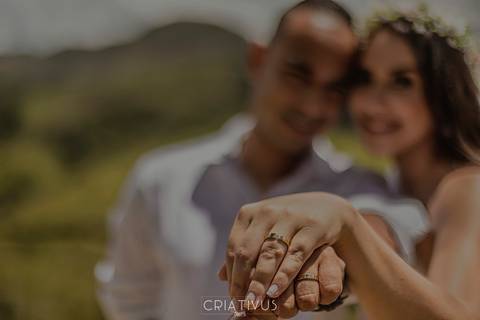 Inspiração e ideias criativas ensaio fotográfico pré casamento de casal  Mirante do Saboó'