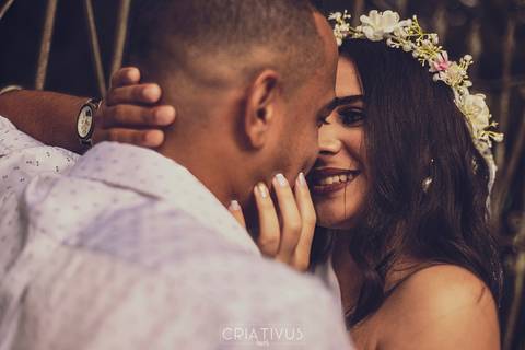 Inspiração e ideias criativas ensaio fotográfico pré casamento de casal Brasital São Roque SP'