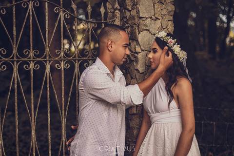 Inspiração e ideias criativas ensaio fotográfico pré casamento de casal Brasital São Roque SP'