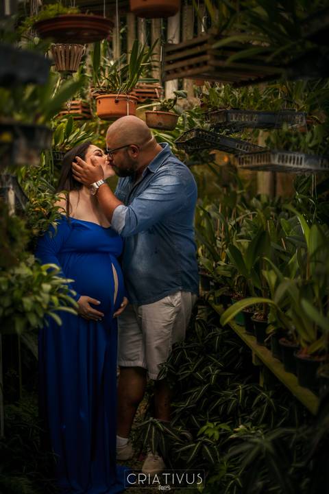 Inspiração e ideias criativas de ensaios fotográfico de gestante no Orquidário Maylasky  São Roque-SP
'