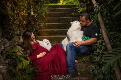 Inspiração e ideias criativas de ensaios fotográfico de gestante no Orquidário Maylasky  São Roque-SP
'