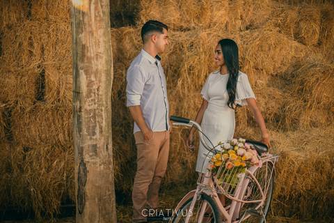 Inspiração e ideias criativas ensaio fotográfico pré casamento de casal Holambra cidade das flores SP'