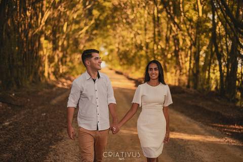 Inspiração e ideias criativas ensaio fotográfico pré casamento de casal Holambra cidade das flores SP'