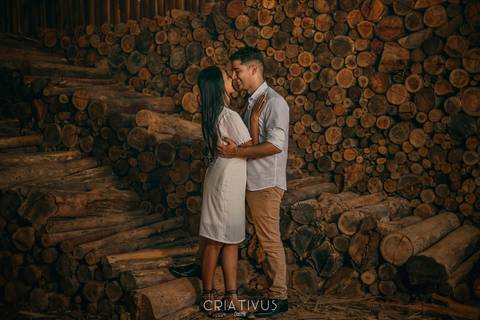 Inspiração e ideias criativas ensaio fotográfico pré casamento de casal Holambra cidade das flores SP'