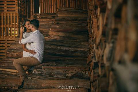 Inspiração e ideias criativas ensaio fotográfico pré casamento de casal Holambra cidade das flores SP'