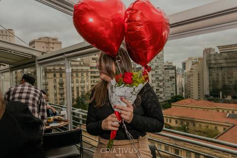 Foto e Vídeo criativo para o Pedido de Casamento surpresa romântico no Restaurante Esther'