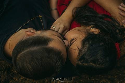 Inspiração e ideias ensaio fotográfico pré casamento de casal Cachoeira do Saltão Brotas SP'
