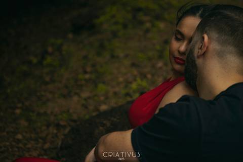 Inspiração e ideias ensaio fotográfico pré casamento de casal Cachoeira do Saltão Brotas SP'