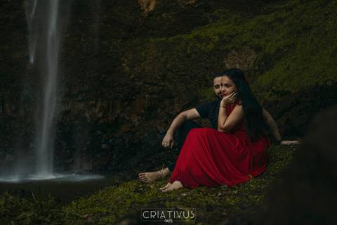 Inspiração e ideias ensaio fotográfico pré casamento de casal Cachoeira do Saltão Brotas SP'