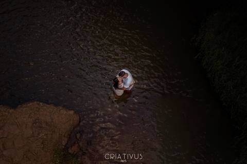 Ensaio Fotográfico Pré Casamento Cachoeira do Saltão Brotas SP'