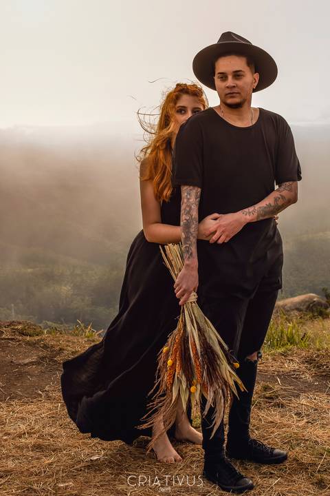 Inspiração e ideias ensaio fotográfico pré casamento de casal Pico do Olho d'Água Mairiporã - SP'