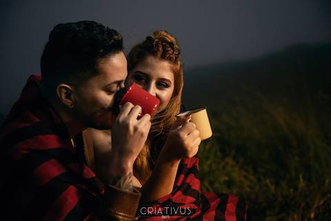 Inspiração e ideias ensaio fotográfico pré casamento de casal Pico do Olho d'Água Mairiporã - SP'