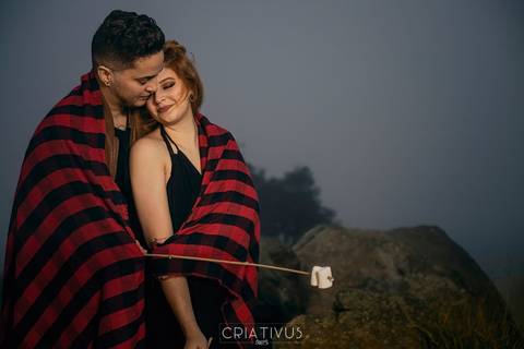 Inspiração e ideias ensaio fotográfico pré casamento de casal Pico do Olho d'Água Mairiporã - SP'