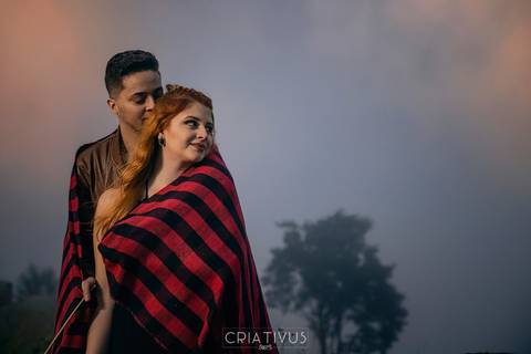 Inspiração e ideias ensaio fotográfico pré casamento de casal Pico do Olho d'Água Mairiporã - SP'