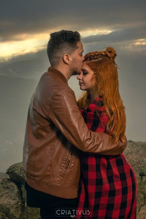 Inspiração e ideias ensaio fotográfico pré casamento de casal Pico do Olho d'Água Mairiporã - SP'