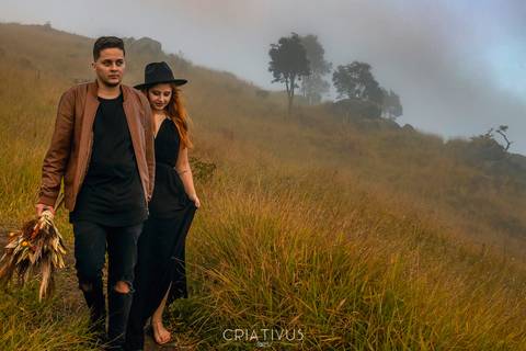 Inspiração e ideias ensaio fotográfico pré casamento de casal Pico do Olho d'Água Mairiporã - SP'