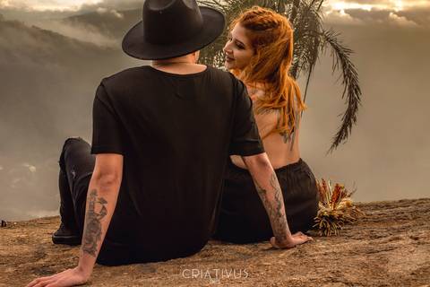 Inspiração e ideias ensaio fotográfico pré casamento de casal Pico do Olho d'Água Mairiporã - SP'