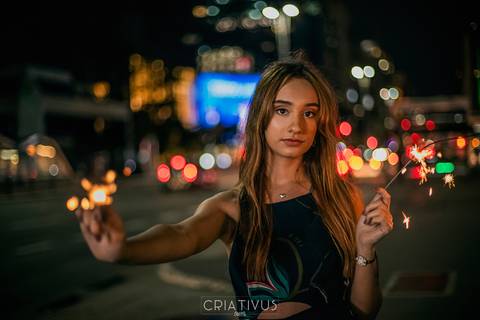 Inspiração ideias criativas de Fotos fotográfico pré ensaio de 15 anos na Av. Paulista'