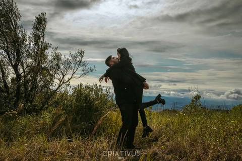 Inspiração e ideias ensaio fotográfico pré casamento de casal Pedra Grande Atibaia '