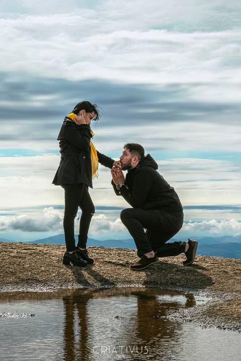 Inspiração e ideias ensaio fotográfico pré casamento de casal Pedra Grande Atibaia '