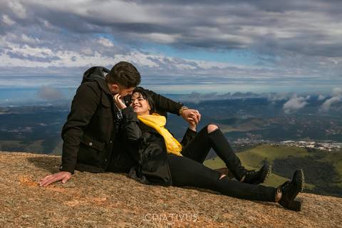 Inspiração e ideias ensaio fotográfico pré casamento de casal Pedra Grande Atibaia '