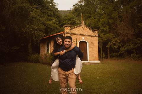 Inspiração e ideias ensaio fotográfico pré casamento de casal Pedra Grande Atibaia '