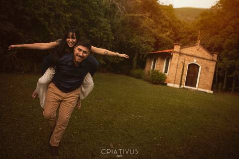 Inspiração e ideias ensaio fotográfico pré casamento de casal Pedra Grande Atibaia '
