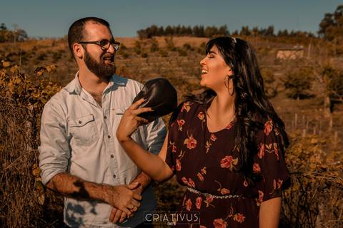 Inspiração e ideias criativas  ensaio fotográfico pré casamento de casal no Sitio Nosso Recanto Atibaia'