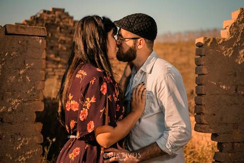 Inspiração e ideias criativas  ensaio fotográfico pré casamento de casal no Sitio Nosso Recanto Atibaia'