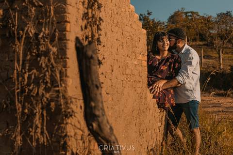 Inspiração e ideias criativas  ensaio fotográfico pré casamento de casal no Sitio Nosso Recanto Atibaia'