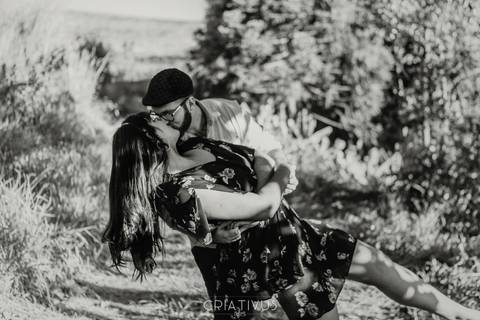 Inspiração e ideias criativas  ensaio fotográfico pré casamento de casal no Sitio Nosso Recanto Atibaia'