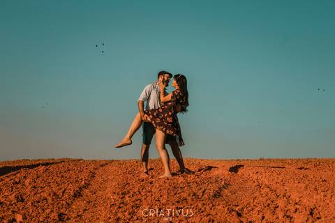 Inspiração e ideias criativas  ensaio fotográfico pré casamento de casal no Sitio Nosso Recanto Atibaia'