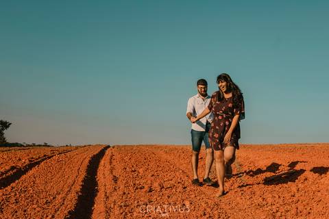 Inspiração e ideias criativas  ensaio fotográfico pré casamento de casal no Sitio Nosso Recanto Atibaia'