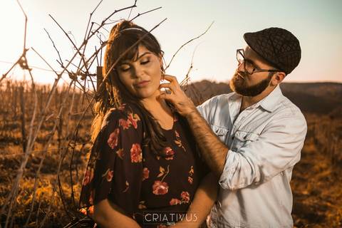 Inspiração e ideias criativas  ensaio fotográfico pré casamento de casal no Sitio Nosso Recanto Atibaia'