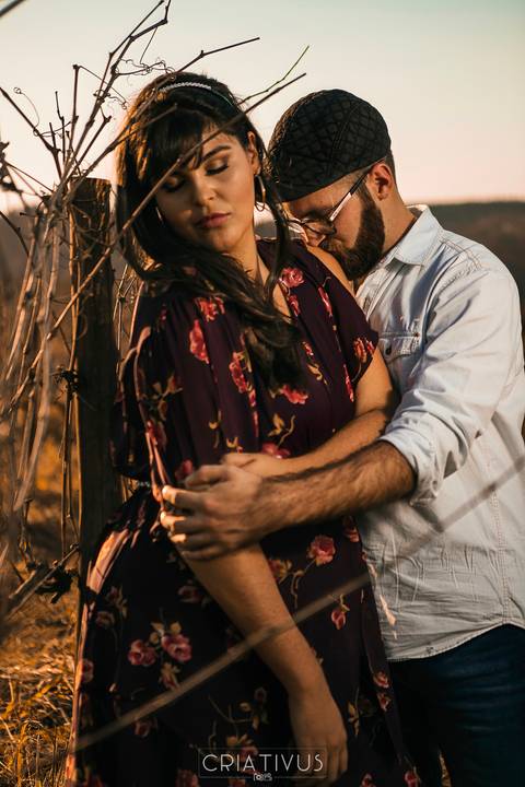 Inspiração e ideias criativas  ensaio fotográfico pré casamento de casal no Sitio Nosso Recanto Atibaia'