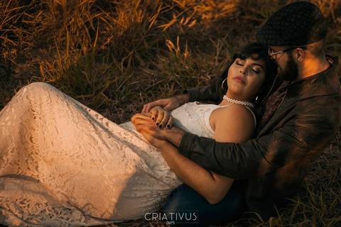 Inspiração e ideias criativas  ensaio fotográfico pré casamento de casal no Sitio Nosso Recanto Atibaia'