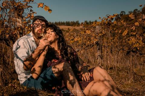 Inspiração e ideias criativas  ensaio fotográfico pré casamento de casal no Sitio Nosso Recanto Atibaia'
