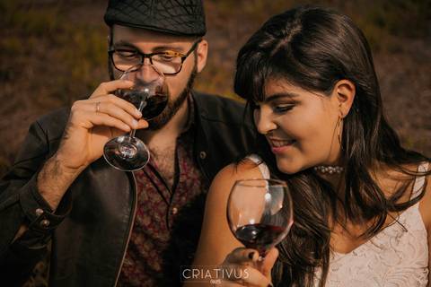 Inspiração e ideias criativas  ensaio fotográfico pré casamento de casal no Sitio Nosso Recanto Atibaia'
