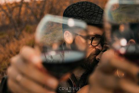 Inspiração e ideias criativas  ensaio fotográfico pré casamento de casal no Sitio Nosso Recanto Atibaia'