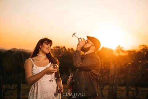 Inspiração e ideias criativas  ensaio fotográfico pré casamento de casal no Sitio Nosso Recanto Atibaia'