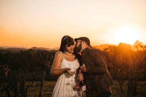 Inspiração e ideias criativas  ensaio fotográfico pré casamento de casal no Sitio Nosso Recanto Atibaia'