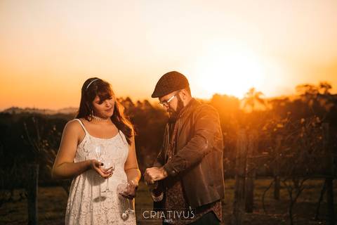 Inspiração e ideias criativas  ensaio fotográfico pré casamento de casal no Sitio Nosso Recanto Atibaia'