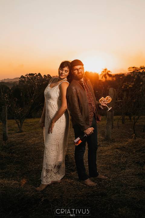 Inspiração e ideias criativas  ensaio fotográfico pré casamento de casal no Sitio Nosso Recanto Atibaia'