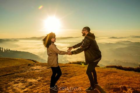 Inspiração e ideias criativas  ensaio fotográfico pré casamento de casal no Morro do Capuava'