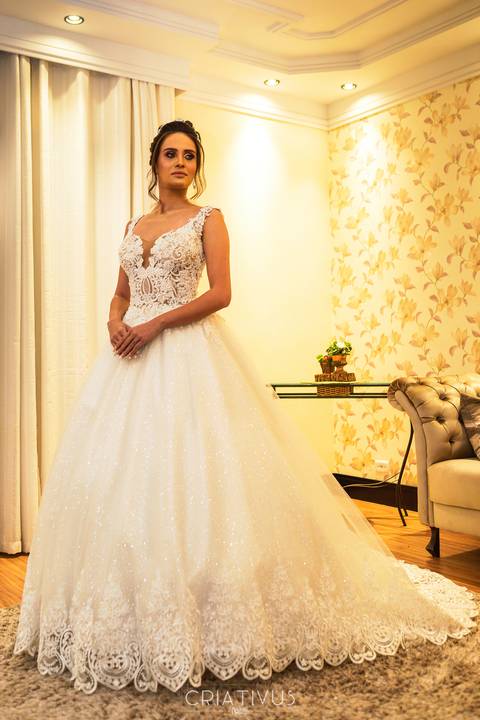 Ensaio fotográfico de casamento making of da noiva Editorial Dreams no Espaço Splendour em Osasco-SP'