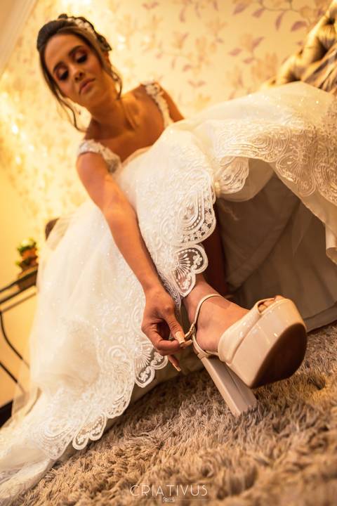 Ensaio fotográfico de casamento making of da noiva Editorial Dreams no Espaço Splendour em Osasco-SP'