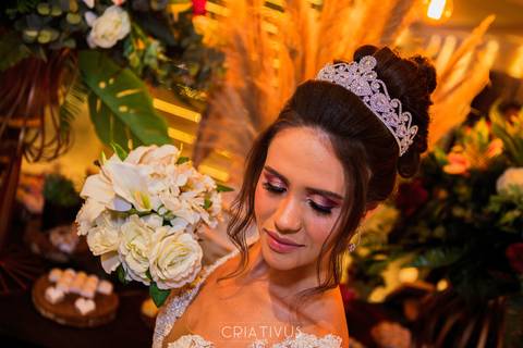 Ensaio fotográfico de casamento com os noivos Editorial Dreams no Espaço Splendour em Osasco-SP'