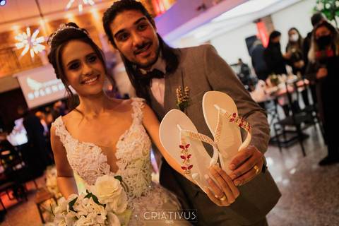 Ensaio fotográfico de casamento com os noivos Editorial Dreams no Espaço Splendour em Osasco-SP'
