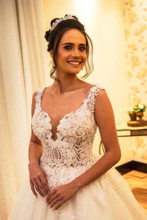 Ensaio fotográfico de casamento making of da noiva Editorial Dreams no Espaço Splendour em Osasco-SP'