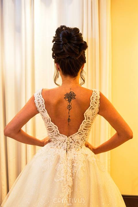 Ensaio fotográfico de casamento making of da noiva Editorial Dreams no Espaço Splendour em Osasco-SP'